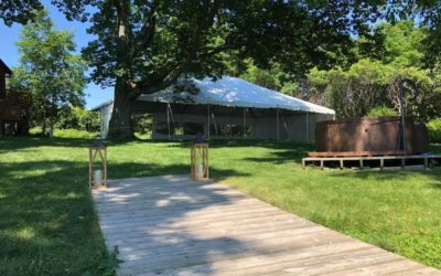 40×60 FRAME TENT WITH FULL PORTABLE SUBFLOOR AND EVENT CARPET